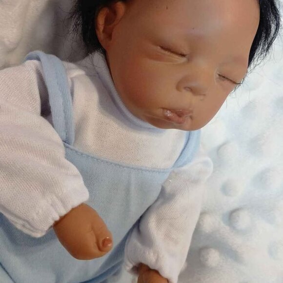 10" Realistic Doll Reborn Style Baby Boy Girl Kids Toy Collectable ADG Ashton Dr - Picture 7 of 10
